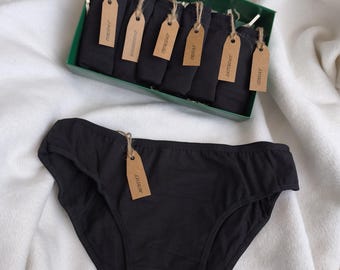 Conjunto de bragas de algodón / Regalo de ropa interior bordada con los días de la semana