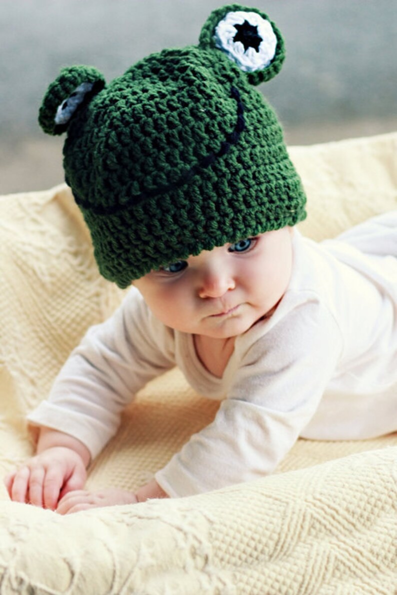 Crochet Pattern Frog Hat and Diaper Cover PDF image 3