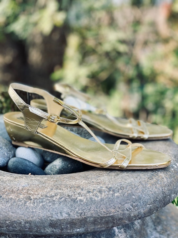 Gold sandals size 8 sale