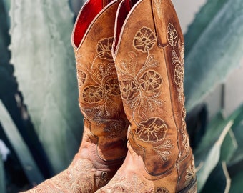 Vintage-Cowboystiefel mit Blumenstickerei für Damen