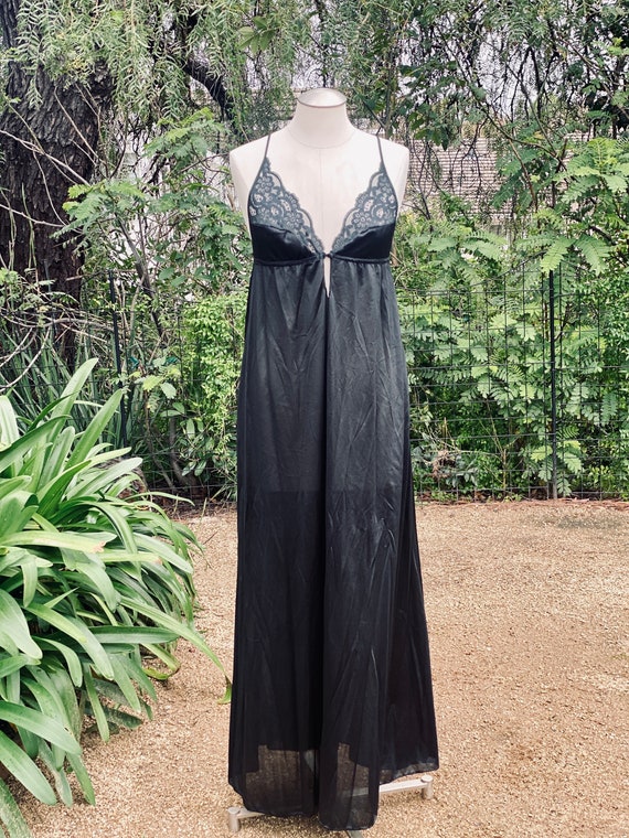 Vintage Black Silky Long Dress Lingerie with Lace 