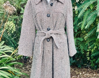 Vintage Burberrys Irish Tweed Coat – 100% Wool Herringbone Long