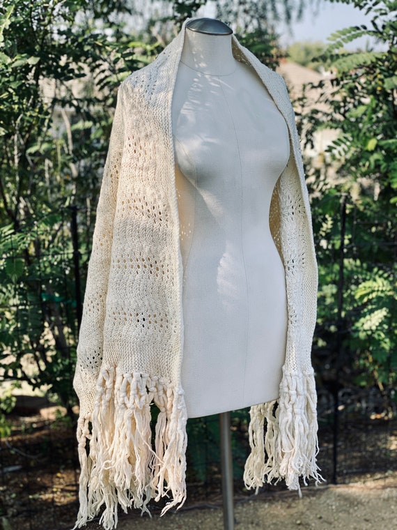 Vintage Boho Cream Knit Shawl Scarf - Hand-Knitti… - image 7