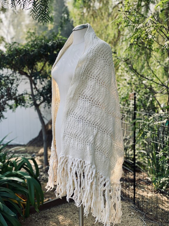 Vintage Boho Cream Knit Shawl Scarf - Hand-Knitti… - image 2