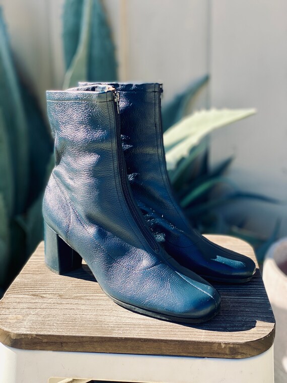 Blue fashion boots discount