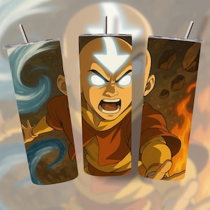 Könnte beinhalten: Drei Edelstahlbecher mit Illustrationen aus der Zeichentrickserie Avatar: Der Herr der Elemente. Einer zeigt Wasser-Bändigen, ein anderer Aang und der dritte Feuer-Bändigen. Jeder Becher hat einen silbernen Strohhalm.