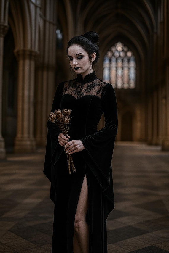 Gothic Velvet Dress: Victorian Lace Gown, Dark Cosplay Outfit
