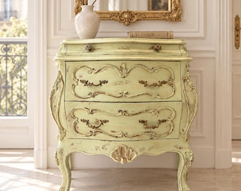 Cómoda Coastal Pistachio • Restaurada a mano • Cómoda auxiliar vintage de 81 cm • Maison Martine