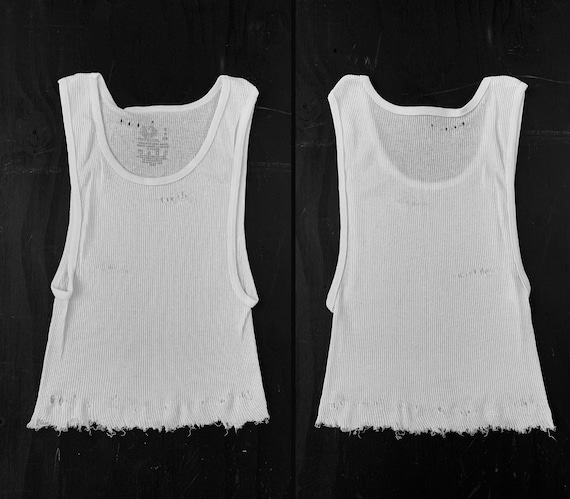 Plain white hotsell crop tank top