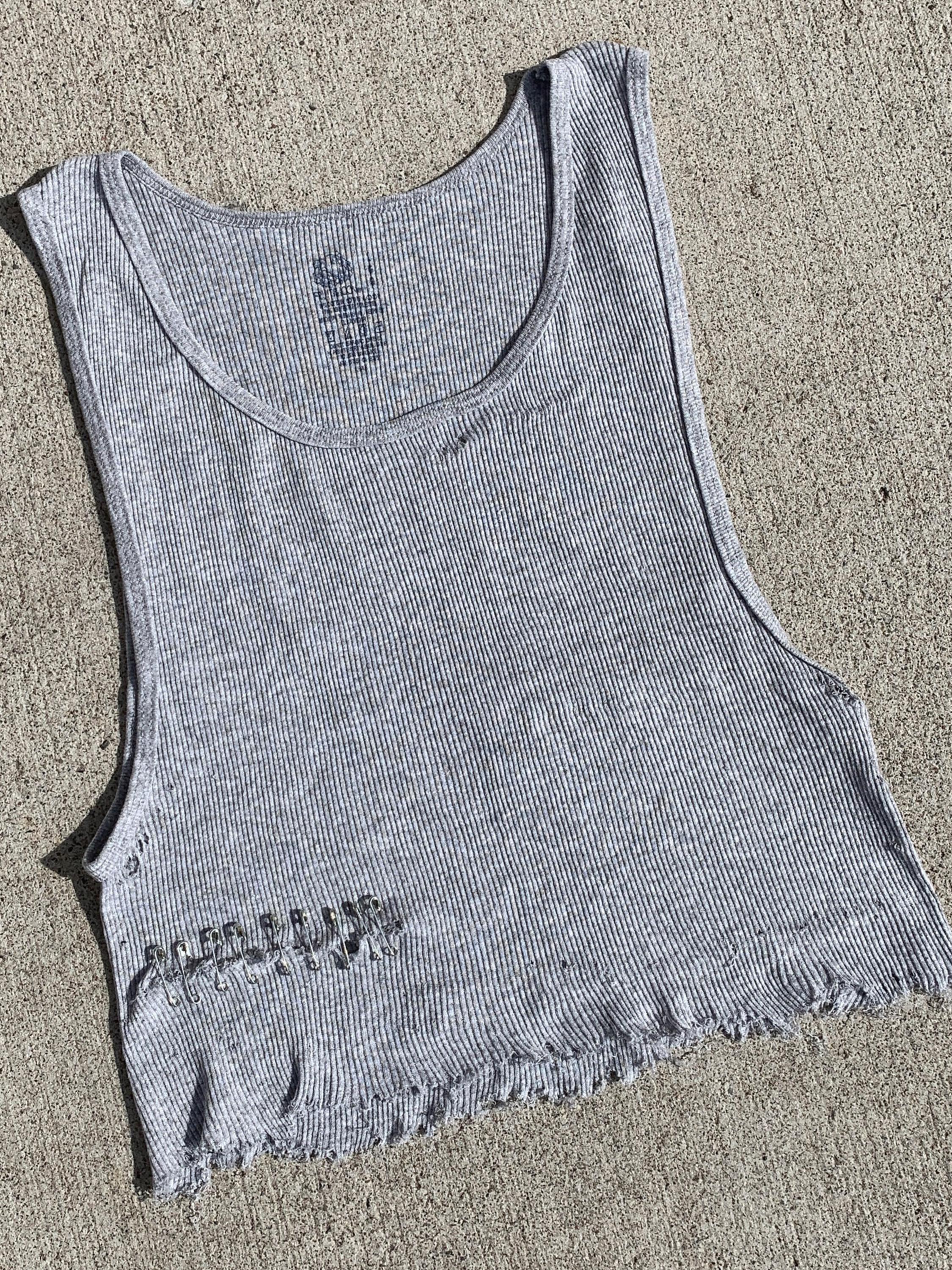 新品未使用タグ付き　clane EDGY CUT TANK TOPS Amazon.com: Sexy Gothic Black Crop Tank Top for Women Cut Out Y2k