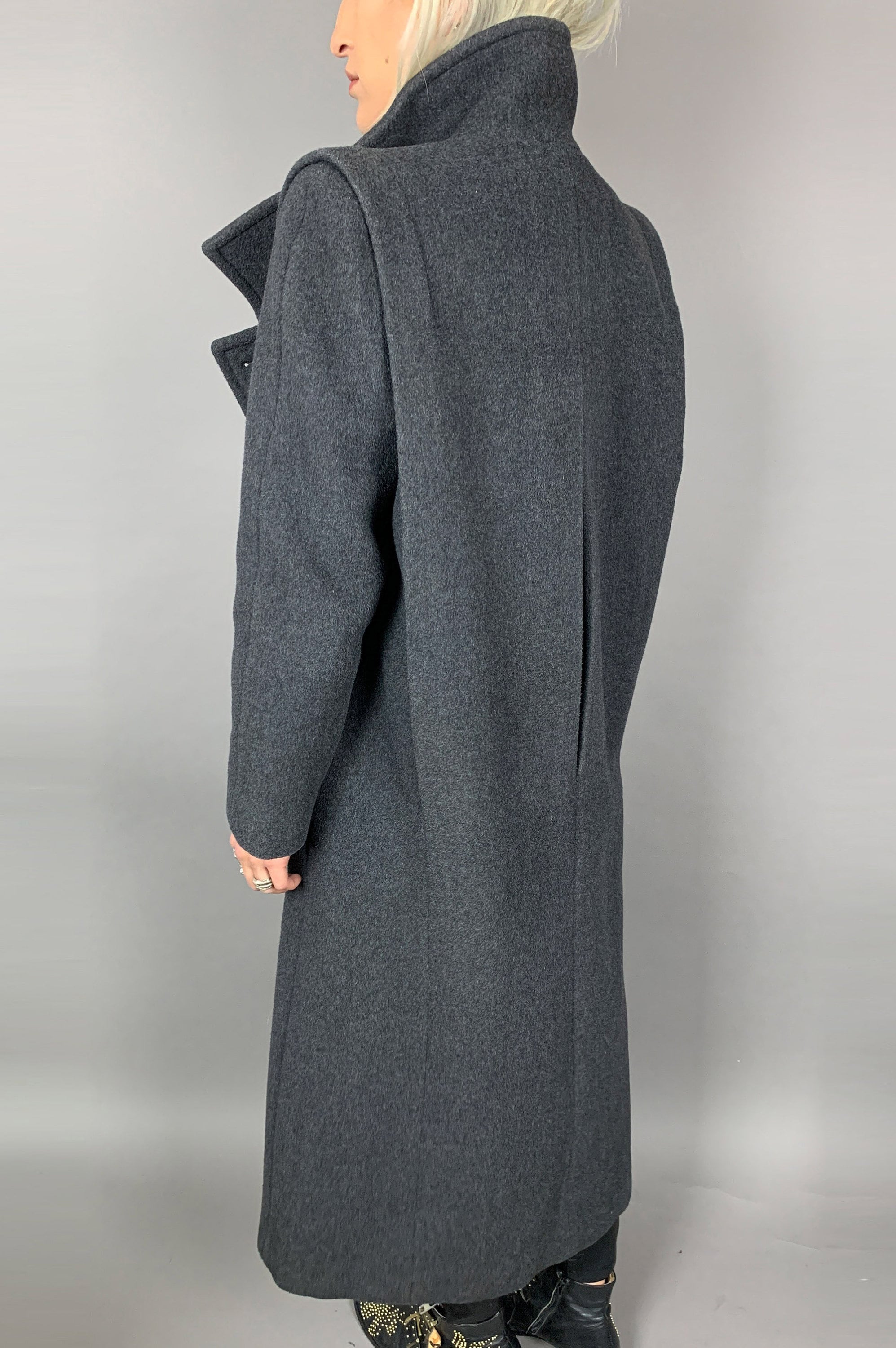 Large/XL Vintage Long Gray WOOL Maxi Coat Blazer 70s/80s Comfy Warm Winter Statement Minimalist Shoulder Padding Jacket Grey Topcoat