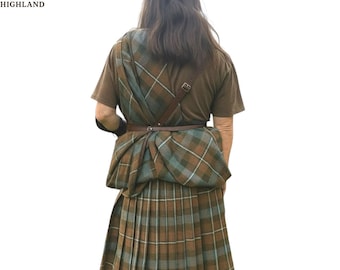 Men's Scottish Tartan Great Kilt - Highland 16th Century Style