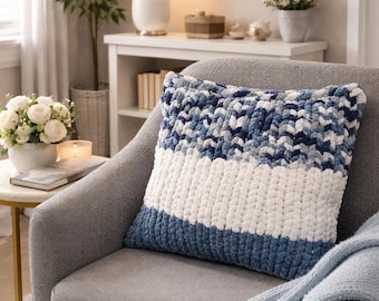 Luxury Hand-Knitted Extra Chunky Pillow Plush Statement Cushion for Home Decor
