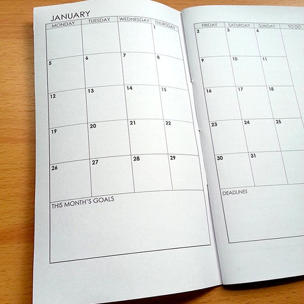 2015 Calendar for Midori Traveler's Notebook (Regular)  Month on 2 Page format (Monday Start)