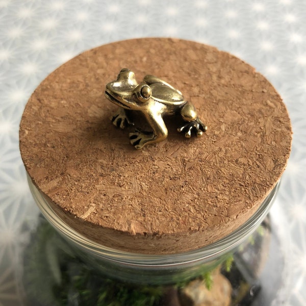 Brass Frog Miniature For Terrarium • Solid Brass Frog • Cute Little Frog Figurine Terrarium Decoration • Tiny Frog Terrarium Ornament