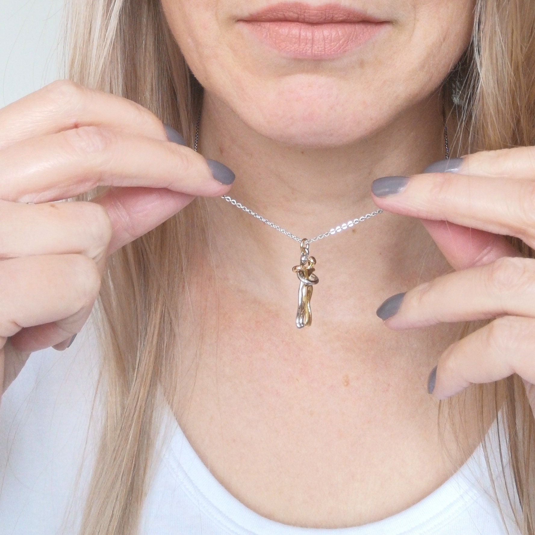 Hug Necklace