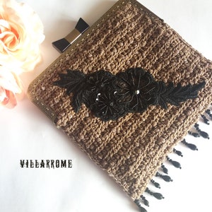 Cartera marrón flecos, bolso romántico, boho, bolso ganchillo, boquilla dorada lazo, boda, nupcial, dama de honor, lazo latón