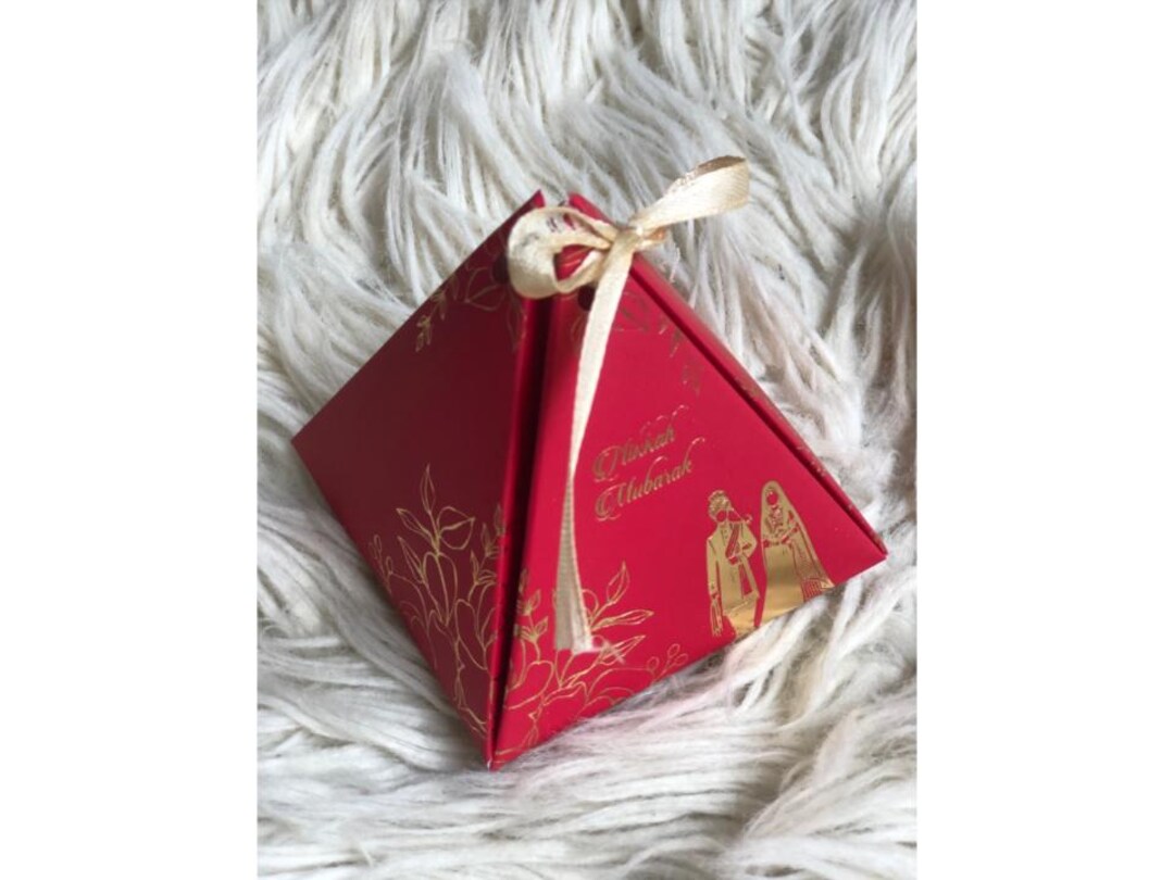 Personalized Wedding Favor Boxes, Custom Bidh & Nikkah Mubarak Gift ...