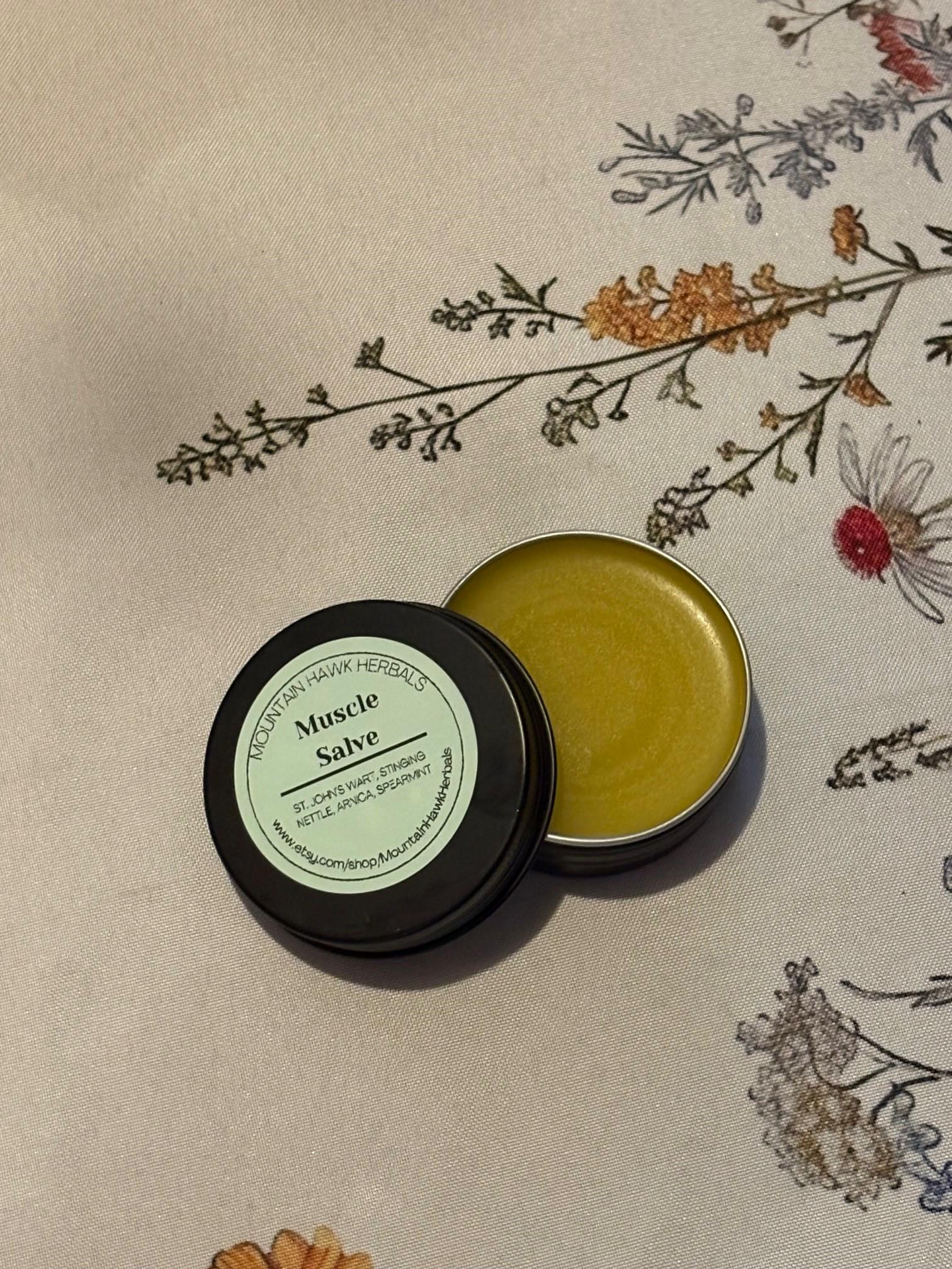 Muscle Salve: Arnica, St. John's Wort & Spearmint - Thumbnail 2