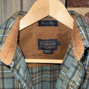Pendleton Thomas Kay Grön rutig skjorta med knappar Storlek S Gorpcore Western Outdoor