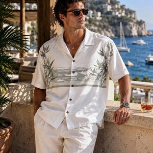 Tommy Bahama SILK Shirt Men XL Floral Hawaiian Island Surf Waves Beach Ocean EUC image 1