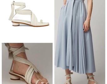 Revolve Tibi Miles Elfenbein Leder Ankle Wrap Riemchen Sandalen 37 = Sz 7 US EUCVibram