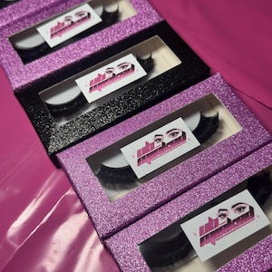 Rzęsy na pasku firmy UBMINKED