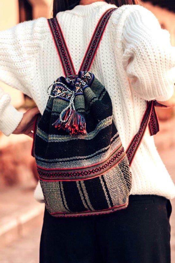 Boho Andean Wool Backpack: Colorful Bag - Native American  display picture 1