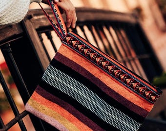 Handwoven Tribal Bag: Traditional Peruvian Wool Wrislet
