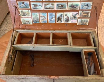 Primitieve handgemaakte houten gereedschapskist, vintage groene verf, vogel, eend, kaarten, volkskunst opbergkist 21"x11"