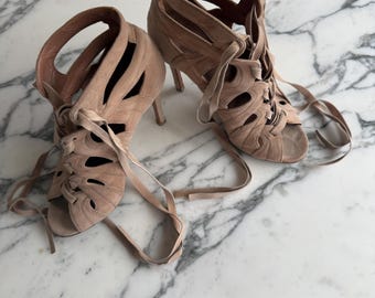 Alaïa Nude Stunning Suede Lace-Up Cutout Heeled Sandals