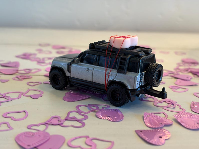 Defender Custom Gift 2023 Land Rover Defender 110 Be Mine Valentine Gift - Etsy