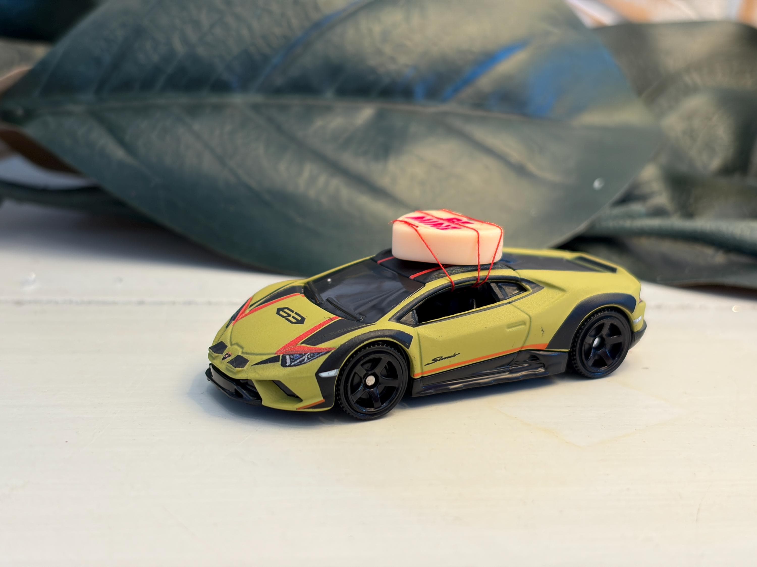 Lamborghini charm - Etsy 日本