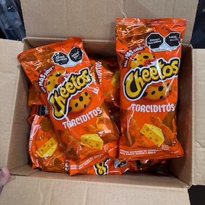 Cheetos torcidos sabritas mexican chips (Box with 10 bags) 56 grams