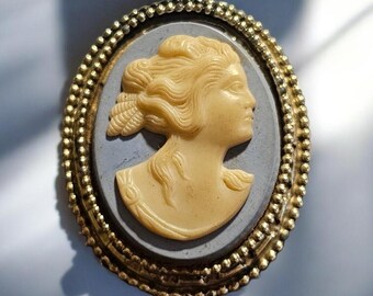 Vintage 1960s–1970s Silver Tone Resin Cameo Brooch | Light blue | 2.2" x 1.75"