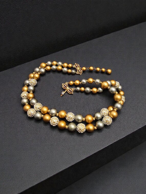 Signed Marvella Choker – Vintage Faux Pearl Necklace With  Vintage Marvella 1950\'s Double-Strand Faux Pearl Crystal Bead Necklace Bow Clasp main image 0