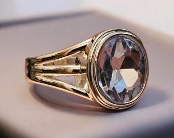 Vintage Silver Tone Ring with Light Blue Glass Cabochon – Size 10.25