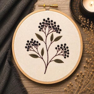 Patrón de bordado de saúco / Transferencia de puntadas y varillas botánicas góticas / Diseño de rama de saúco de bruja / Bordado a mano para principiantes