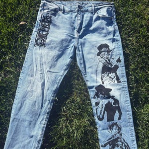 コミック・アニメ ONE PIECE keep on your jeans spirits One Piece Anime Jeans - Etsy