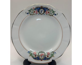 Plato de ensalada vintage de porcelana francesa de 6.5" con monograma F floral dorado