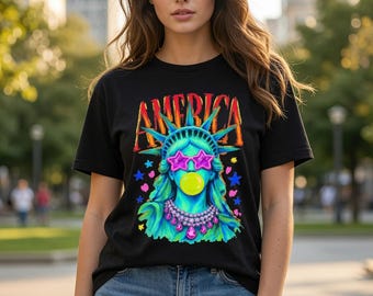 Maglietta Comfort Colors® America Statua della Libertà che soffia una bolla di gomma, Magliette per il 4 luglio, Maglietta per il 250° anniversario, Maglietta per il Giorno dell'Indipendenza