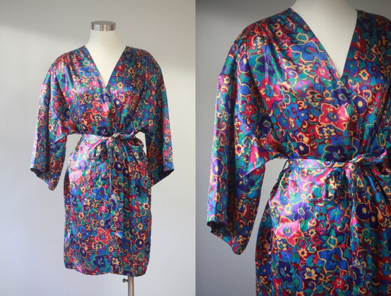 Abstract modern art silky robe
