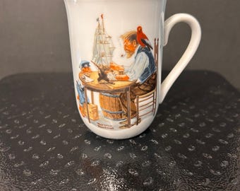 Taza de porcelana vintage del Museo Norman Rockwell "Para un buen chico"