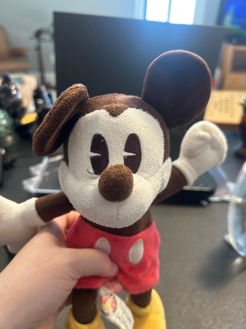 Peluche vintage de Mickey Mouse imagen 3
