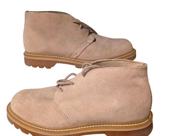 RJ COLT Men's Wellston Desert Boots Tan Suede Lace Up Chukka Ankle Boots 9.5 M