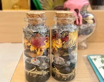 Protection Spell Jar – Energy Cleansing, Aura Shielding & Banishing Negativity – Crystal and Herb Ritual Jar