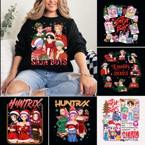 Può includere: Felpa nera con una grafica festiva di personaggi anime con cappelli di Babbo Natale e la scritta "SAJA BOYS". Altre immagini mostrano personaggi anime in abiti festivi e la scritta "HUNTRIX".