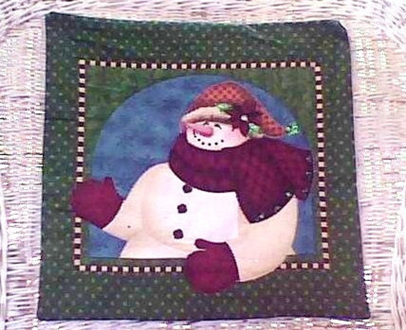 Glistening Snowman Table Topper