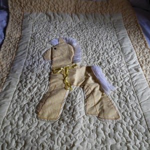Yellow Garaffe Baby quilted