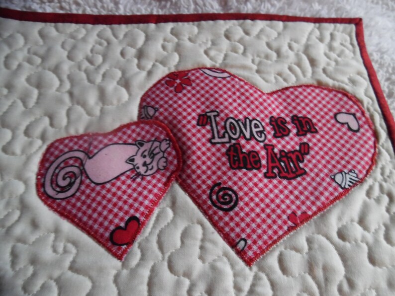 Valentine Mug Rug Love is in the Air cat Bild 1